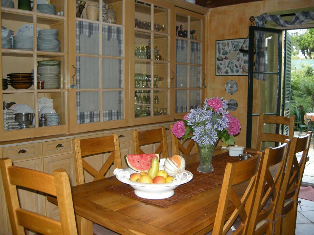 مبيت وإفطار مينتون Sous L'Olivier المظهر الخارجي الصورة
